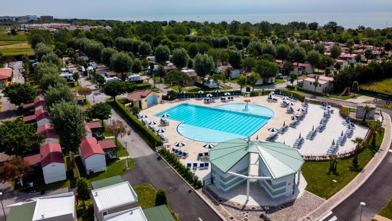 Camping Marelago Каорле Экстерьер фото