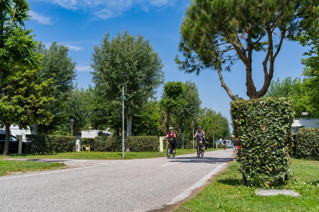 Camping Marelago Каорле Экстерьер фото